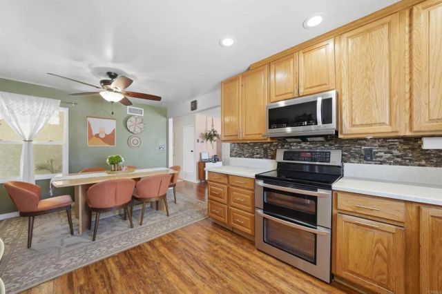 976 Finch Street, El Cajon, CA 92020