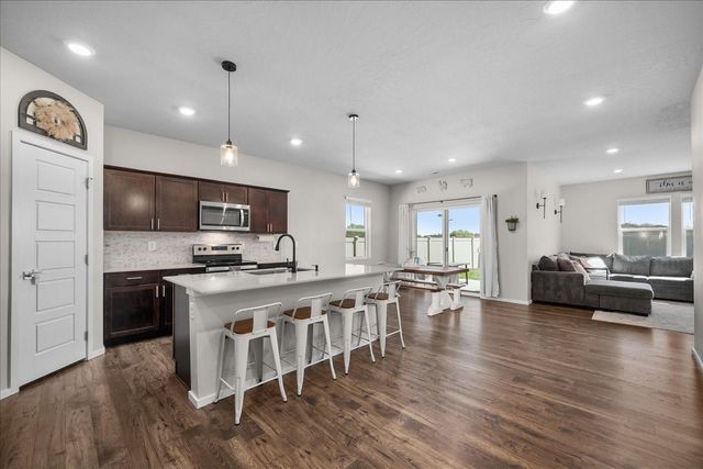8125 S Safflower St, Cheney, WA 99004