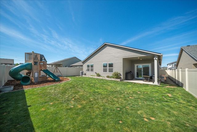 8125 S Safflower St, Cheney, WA 99004