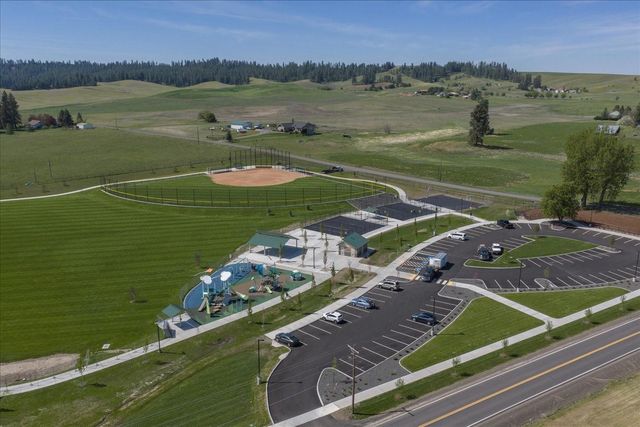 8125 S Safflower St, Cheney, WA 99004