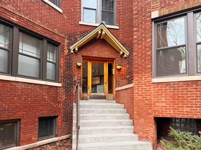 510 Madison Street 3S, Oak Park, IL 60302