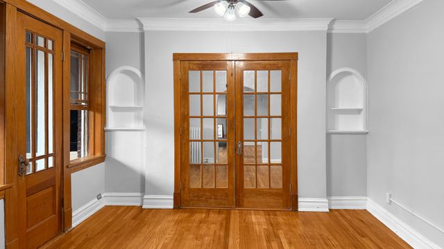 510 Madison Street 3S, Oak Park, IL 60302