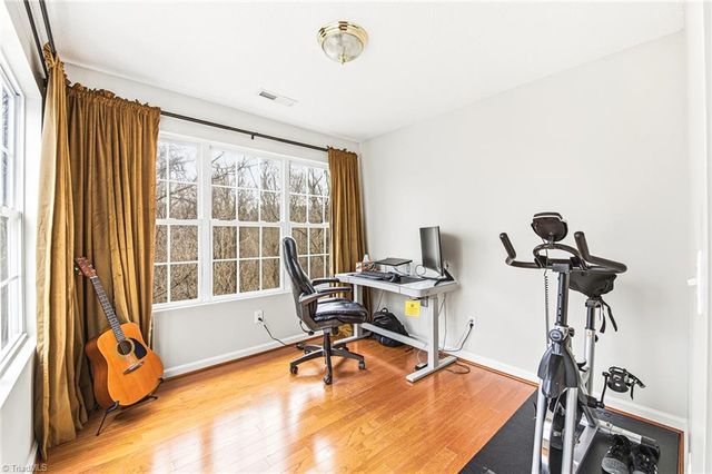 1664 Olivers Crossing Circle, Winston-salem, NC 27127