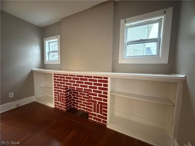 379 Noble Avenue, Akron, OH 44320