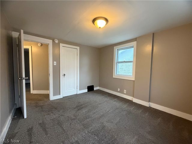 379 Noble Avenue, Akron, OH 44320