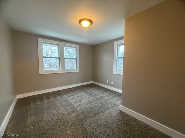 379 Noble Avenue, Akron, OH 44320