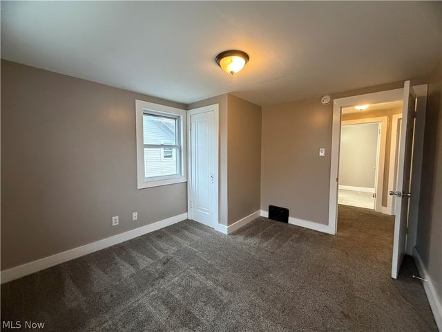 379 Noble Avenue, Akron, OH 44320