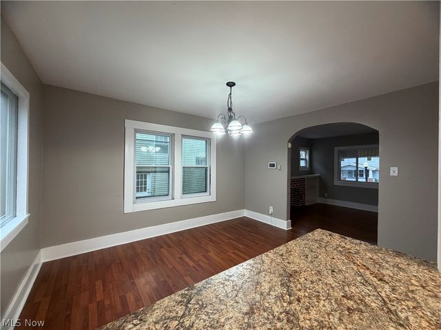 379 Noble Avenue, Akron, OH 44320