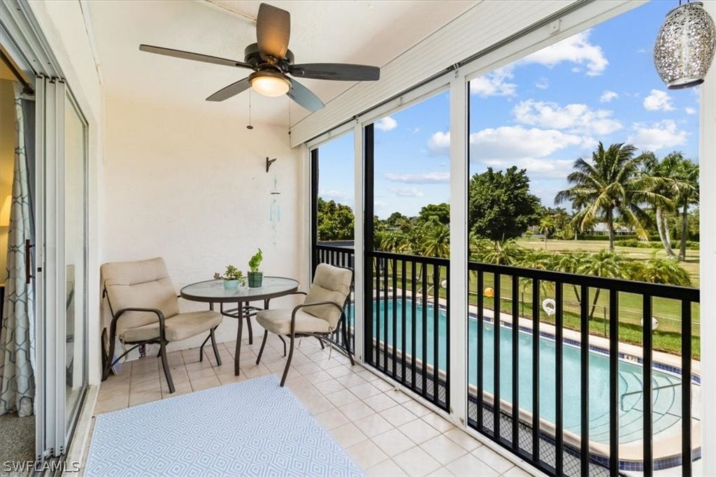 190 Pebble Beach BLVD 204, Naples, FL 34113