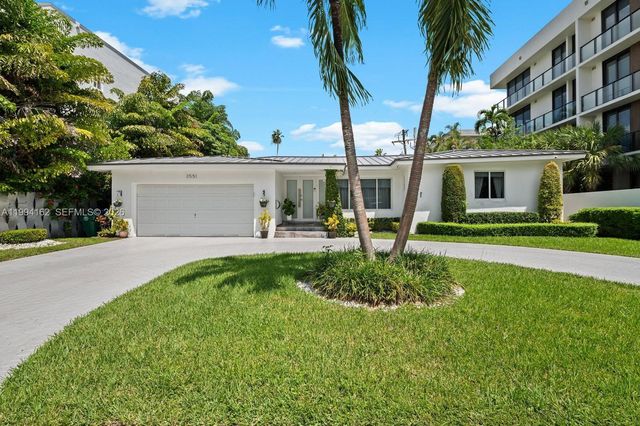 3551 E Glencoe St, Miami, FL 33133