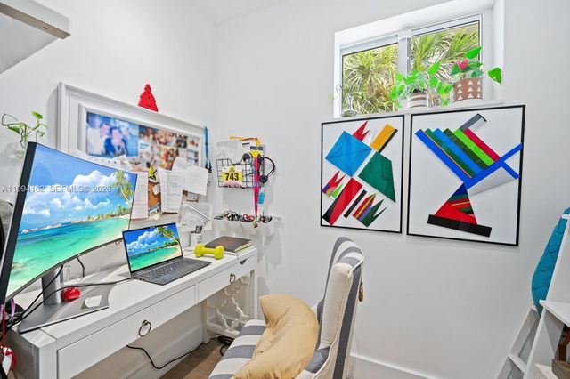 3551 E Glencoe St, Miami, FL 33133