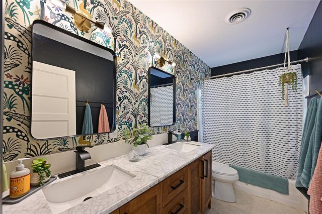 5812 2ND AVENUE DRIVE NW, Bradenton, FL 34209