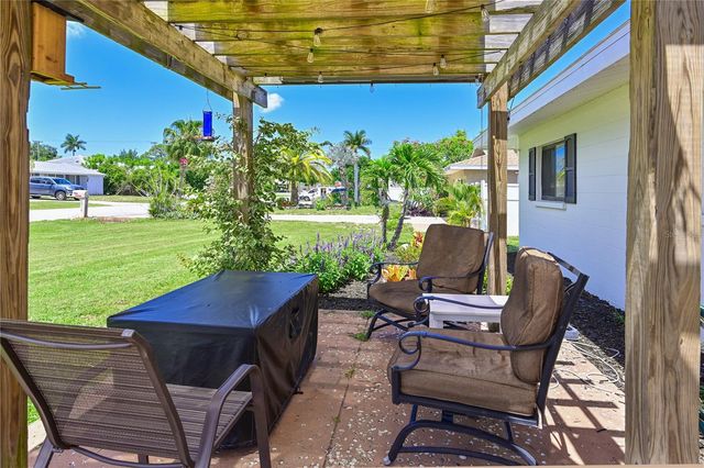 5812 2ND AVENUE DRIVE NW, Bradenton, FL 34209