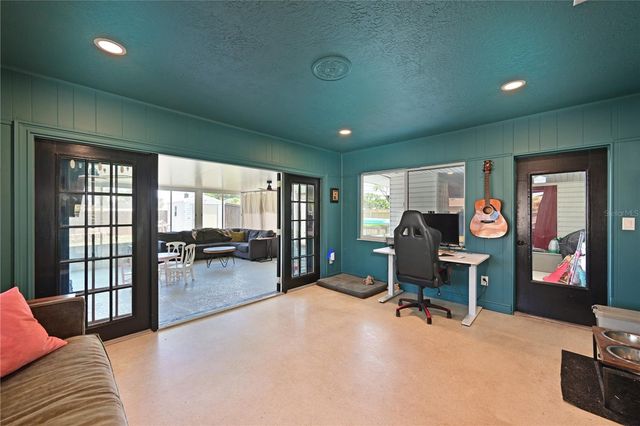 5812 2ND AVENUE DRIVE NW, Bradenton, FL 34209