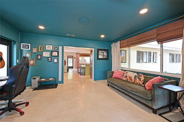 5812 2ND AVENUE DRIVE NW, Bradenton, FL 34209