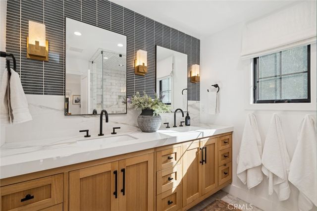 1507 Mariners Drive, Newport Beach, CA 92660