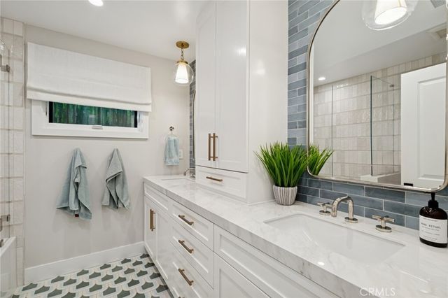 1507 Mariners Drive, Newport Beach, CA 92660