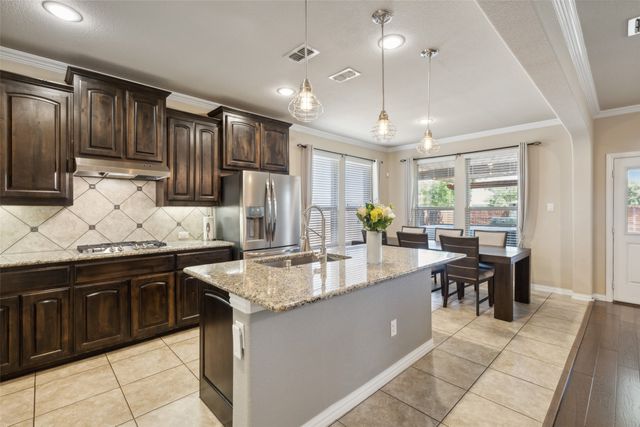 7532 Balaton Court, Grand Prairie, TX 75054