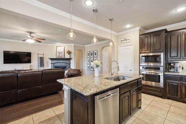 7532 Balaton Court, Grand Prairie, TX 75054