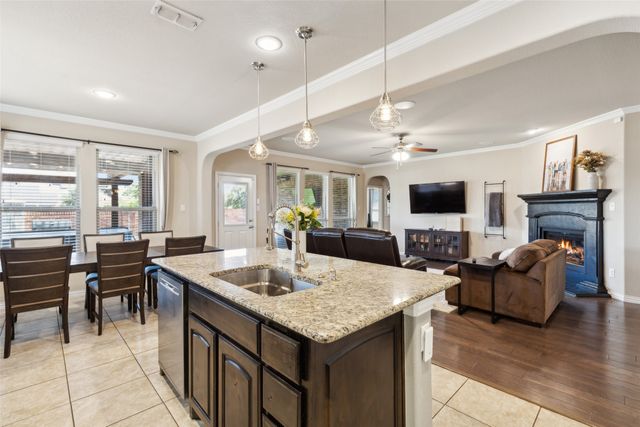 7532 Balaton Court, Grand Prairie, TX 75054