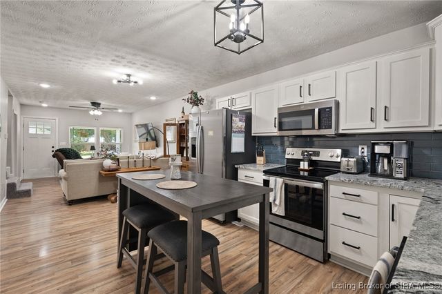 1418 Vance Avenue, New Albany, IN 47150