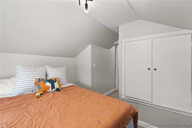 1418 Vance Avenue, New Albany, IN 47150