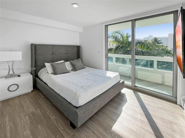 1025 92nd St 401, Bay Harbor Islands, FL 33154