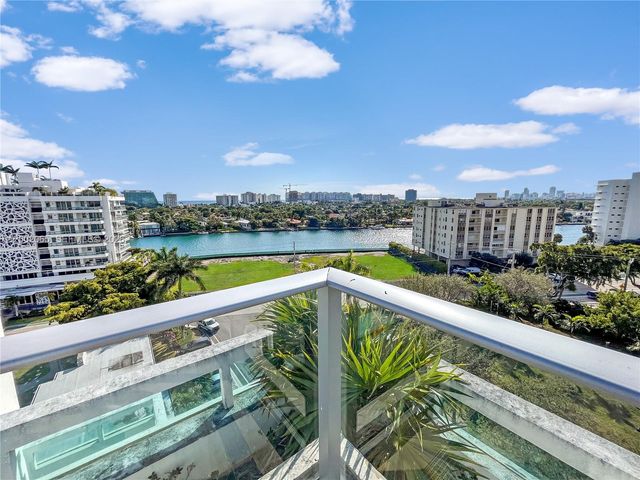 1025 92nd St 401, Bay Harbor Islands, FL 33154