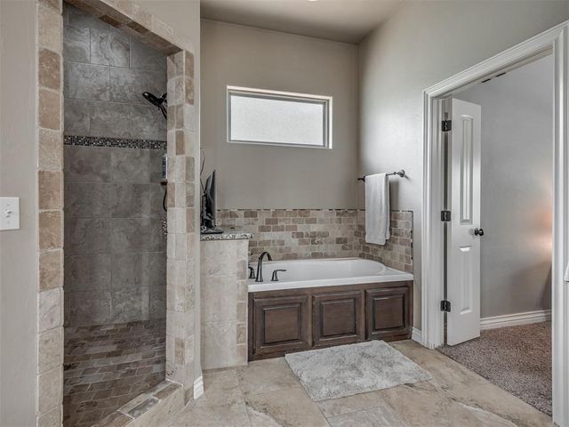 16001 SE 85th Street, Choctaw, OK 73020