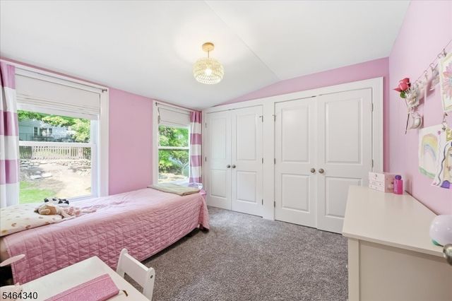 21 Nassau St, North Haledon Boro, NJ 07508
