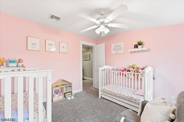 21 Nassau St, North Haledon Boro, NJ 07508