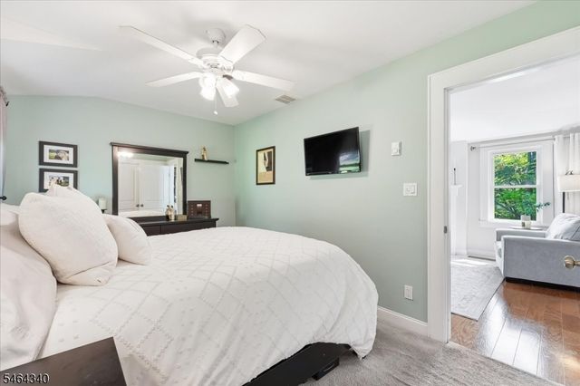21 Nassau St, North Haledon Boro, NJ 07508