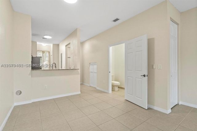 8989 SW 17th Ct 8989, Miramar, FL 33025
