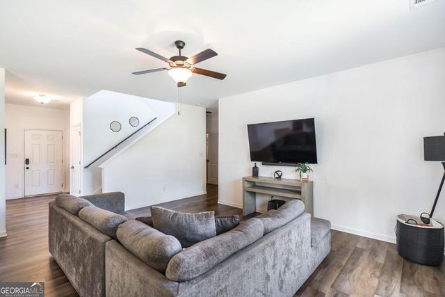 219 Ivy Glen Drive, Perry, GA 31069