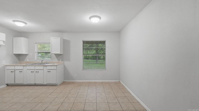 103 7TH ST, Converse, TX 78109