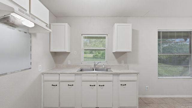 103 7TH ST, Converse, TX 78109