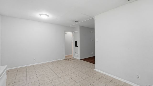 103 7TH ST, Converse, TX 78109