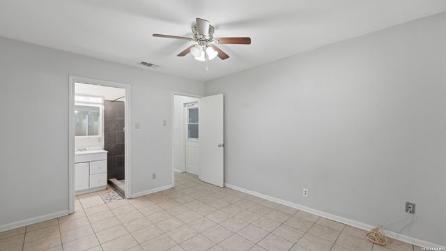 103 7TH ST, Converse, TX 78109