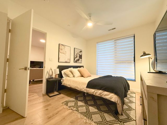 1 3 Sewall St 304, Boston, MA 02120