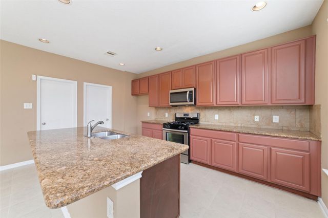 2706 Redwing Grove Way, Houston, TX 77038