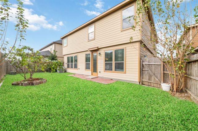 2706 Redwing Grove Way, Houston, TX 77038