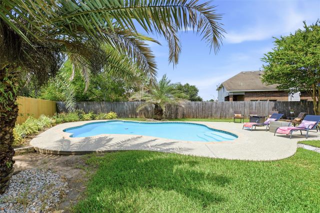 22926 Cinder Creek Court, Tomball, TX 77375