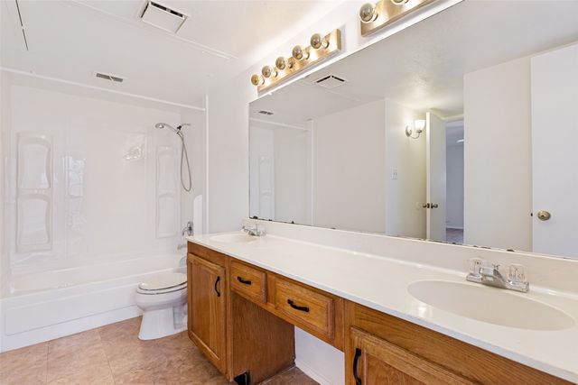 4612 Jenkins Circle, The Colony, TX 75056