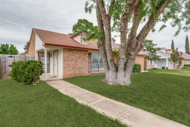 4612 Jenkins Circle, The Colony, TX 75056