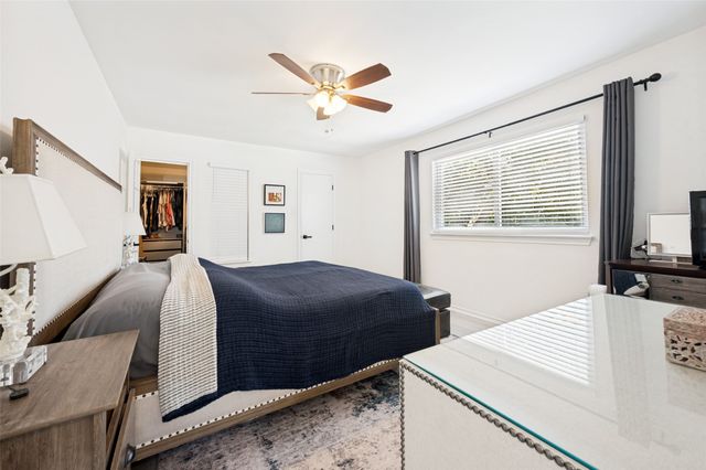1870 Amber Lane, Carrollton, TX 75007
