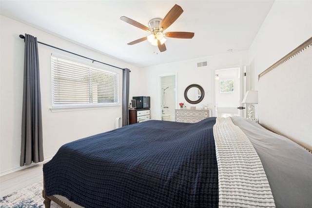 1870 Amber Lane, Carrollton, TX 75007