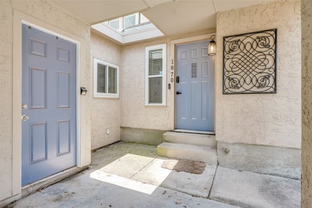 1870 Amber Lane, Carrollton, TX 75007