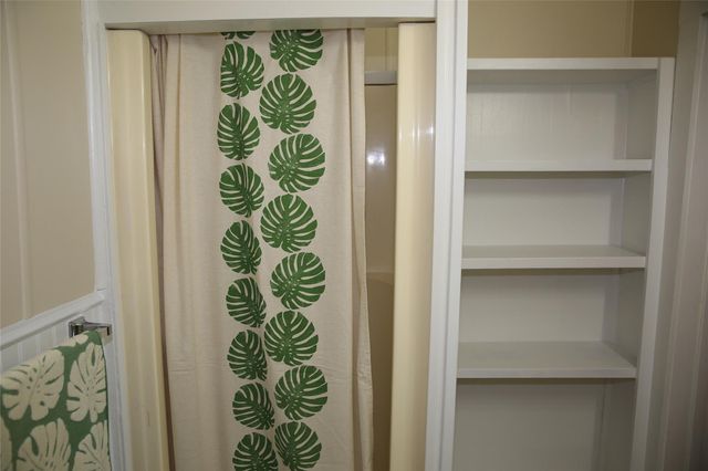 808 Broadway, Galveston, TX 77550