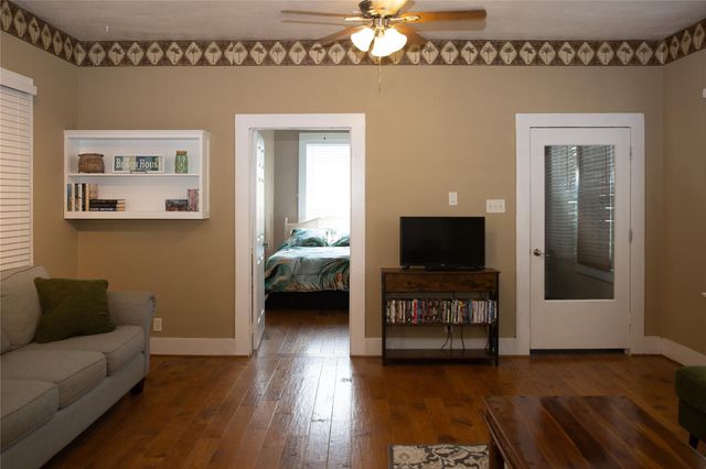 808 Broadway, Galveston, TX 77550