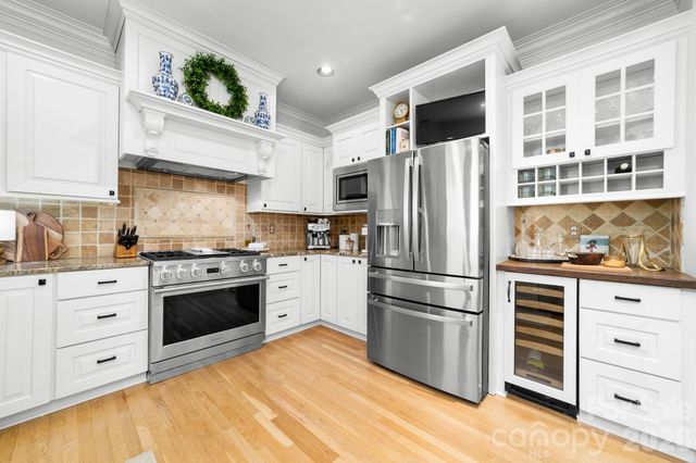 21300 Blakely Shores Drive, Cornelius, NC 28031
